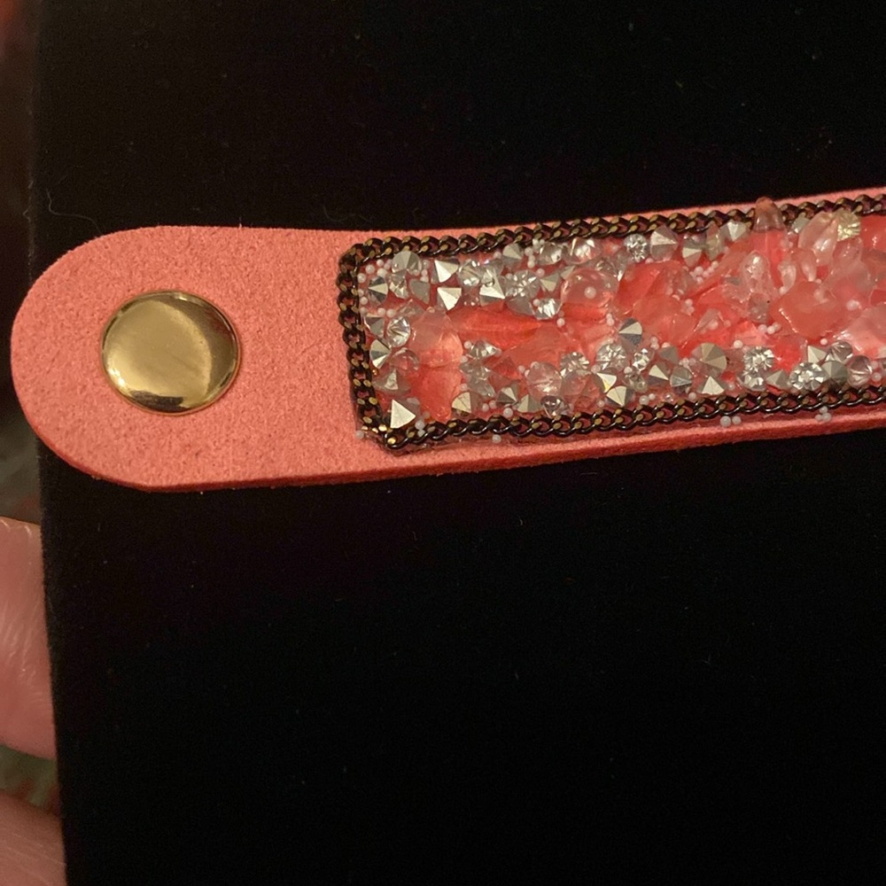 - HD Pink Bling Bracelet - Picture 6 of 6